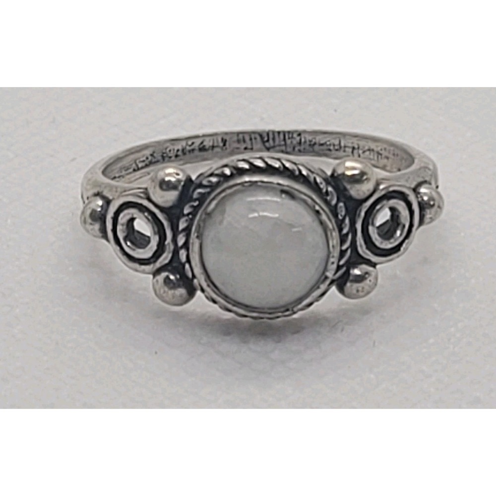 Size 8 Silver Tone White Cabochon Ring Rope Border Boho Southwestern Style Dome